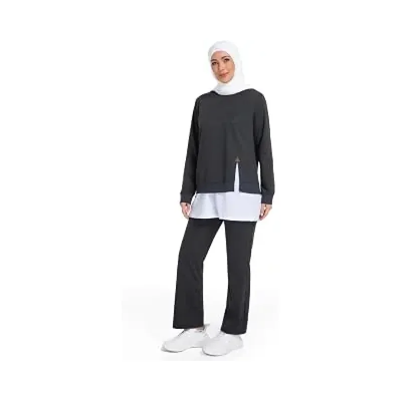 طقم رياضي محتشم نسائي – رمادي داكن (تونيك + بنطال)